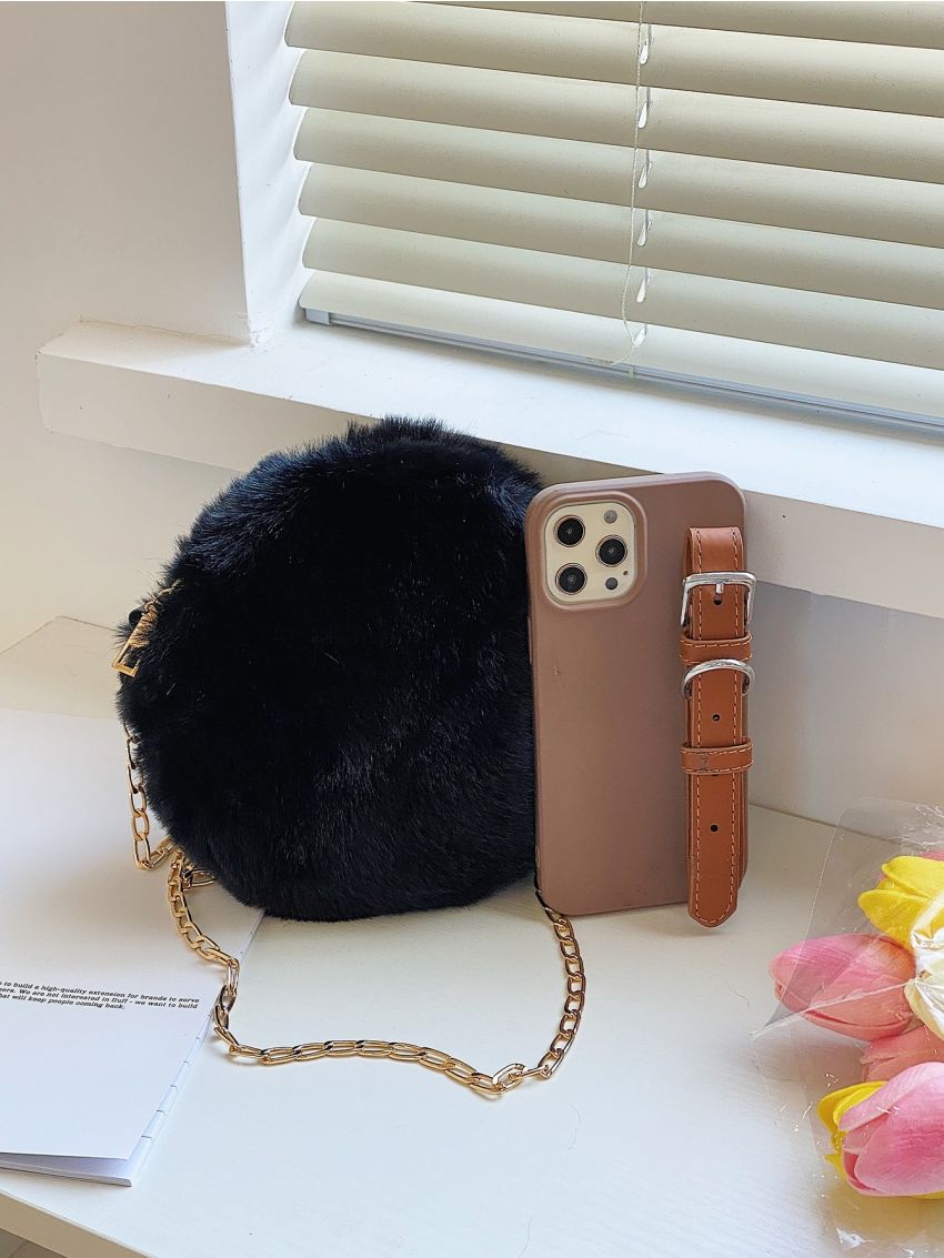 Mini Fluffy Chain Circle Bag