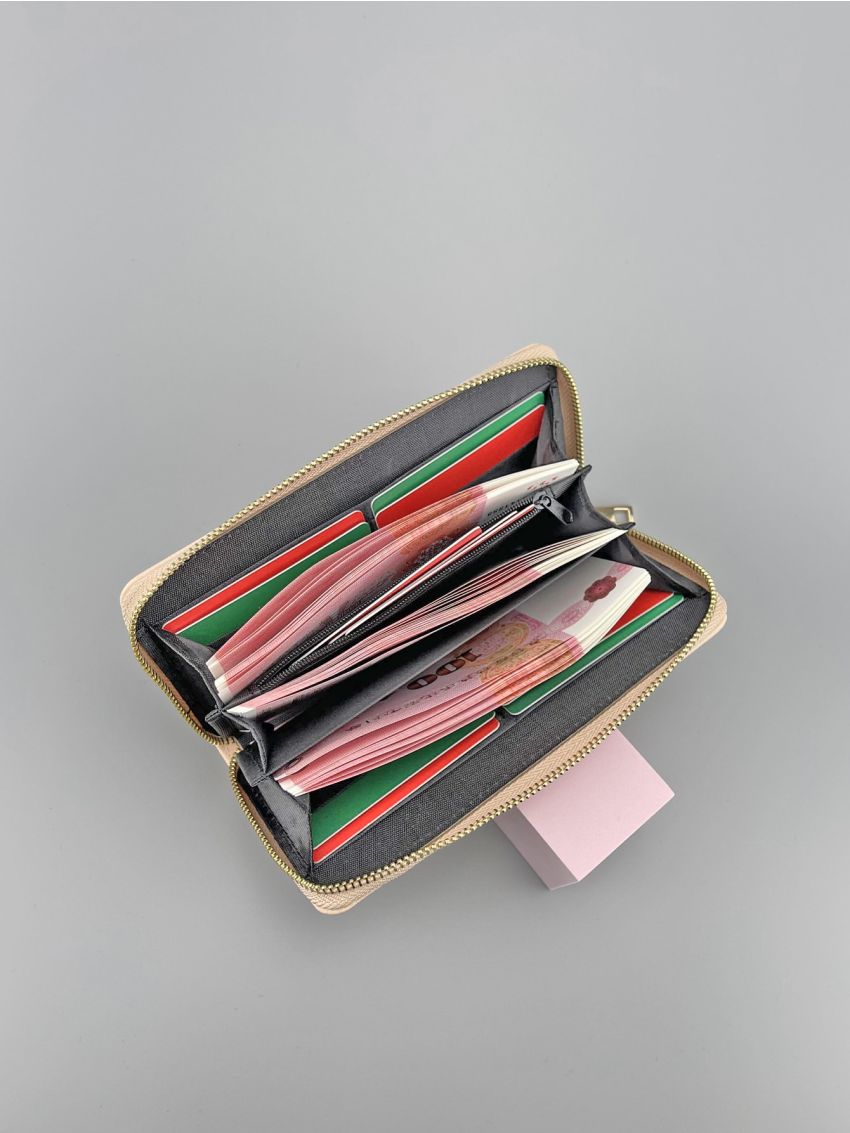 Cartoon Pig Design Long Wallet