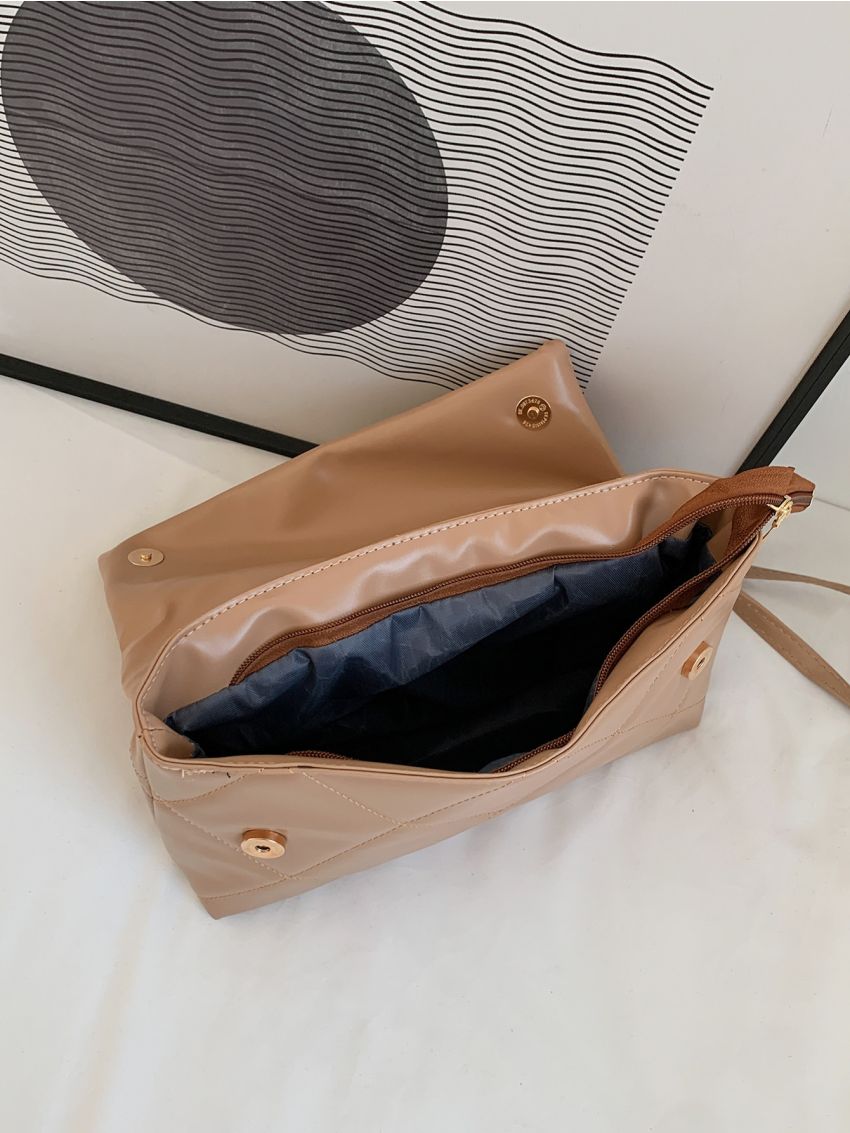 Minimalist Quilted Chain Flap Square Bag