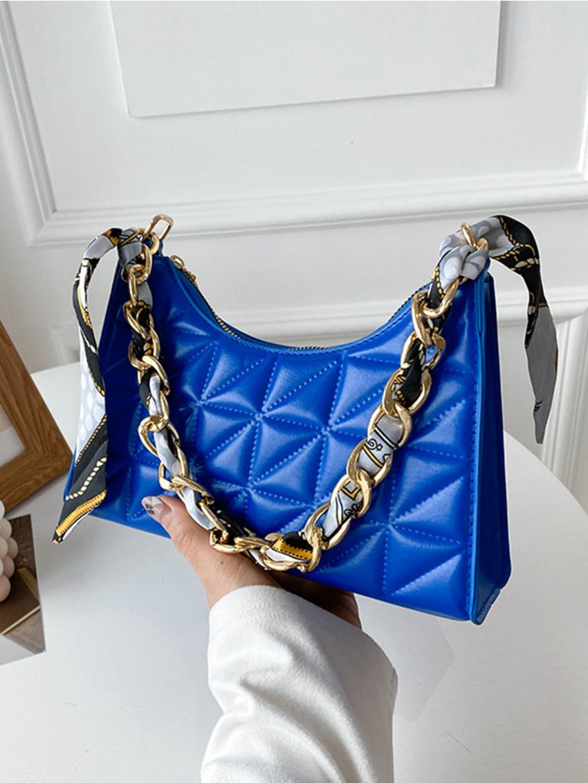 Quilted Pattern Chain Baguette Bag