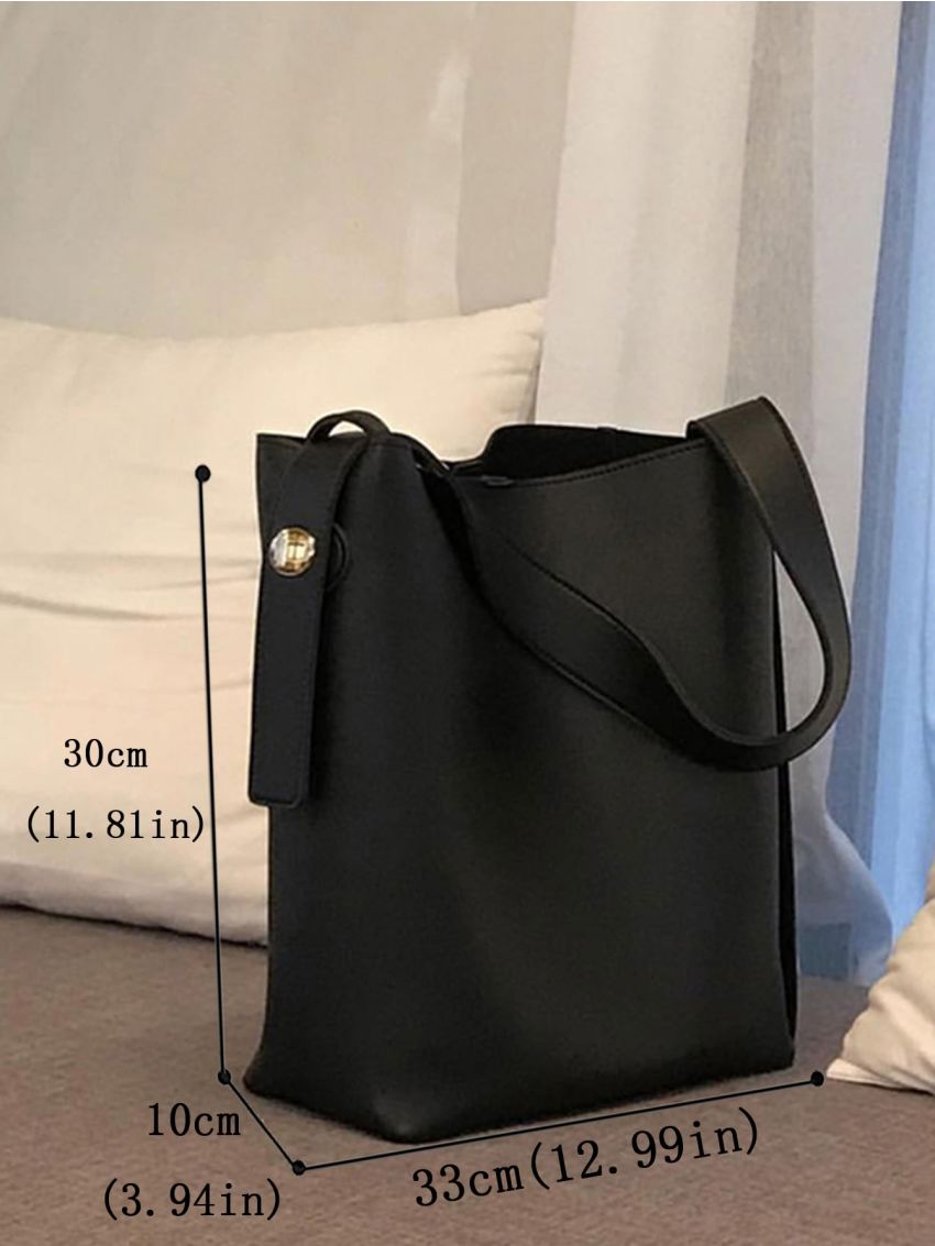 Minimalist Metal Detail Bucket Bag