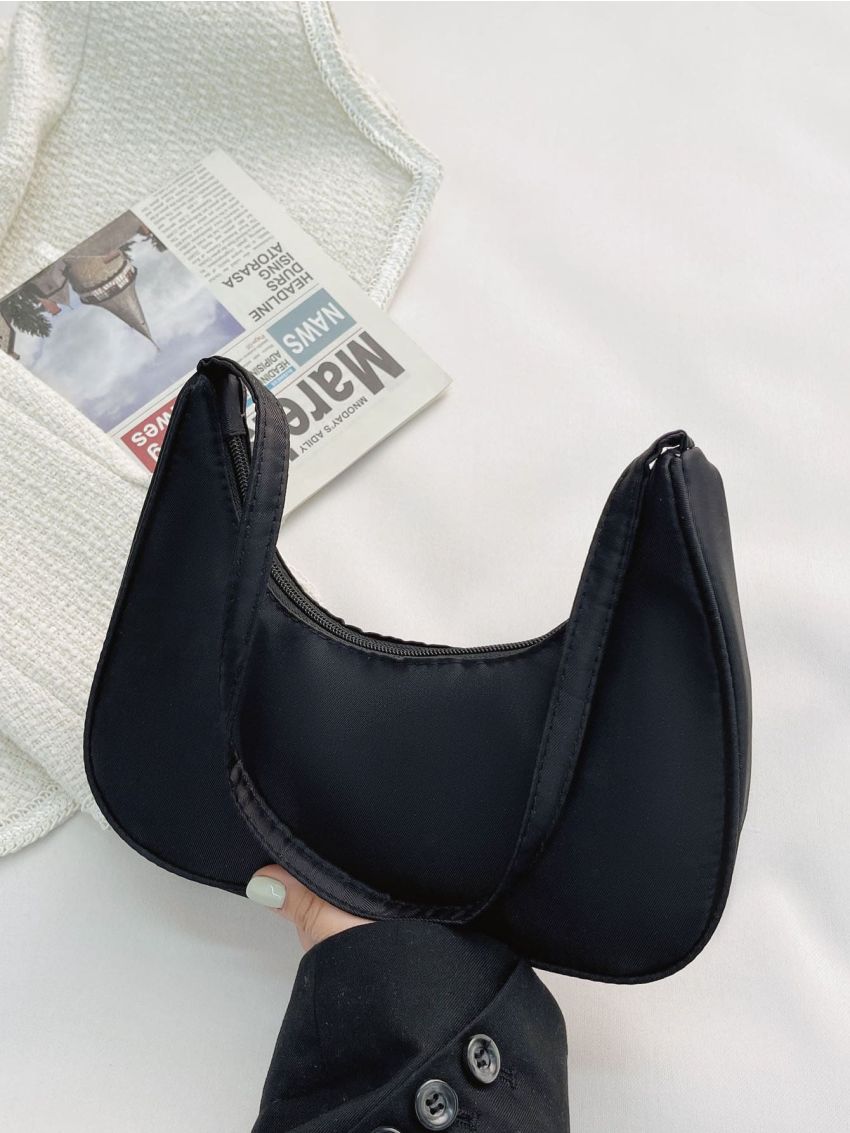 Minimalist Zip Up Hobo Bag