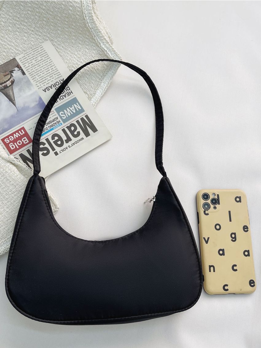 Minimalist Zip Up Hobo Bag