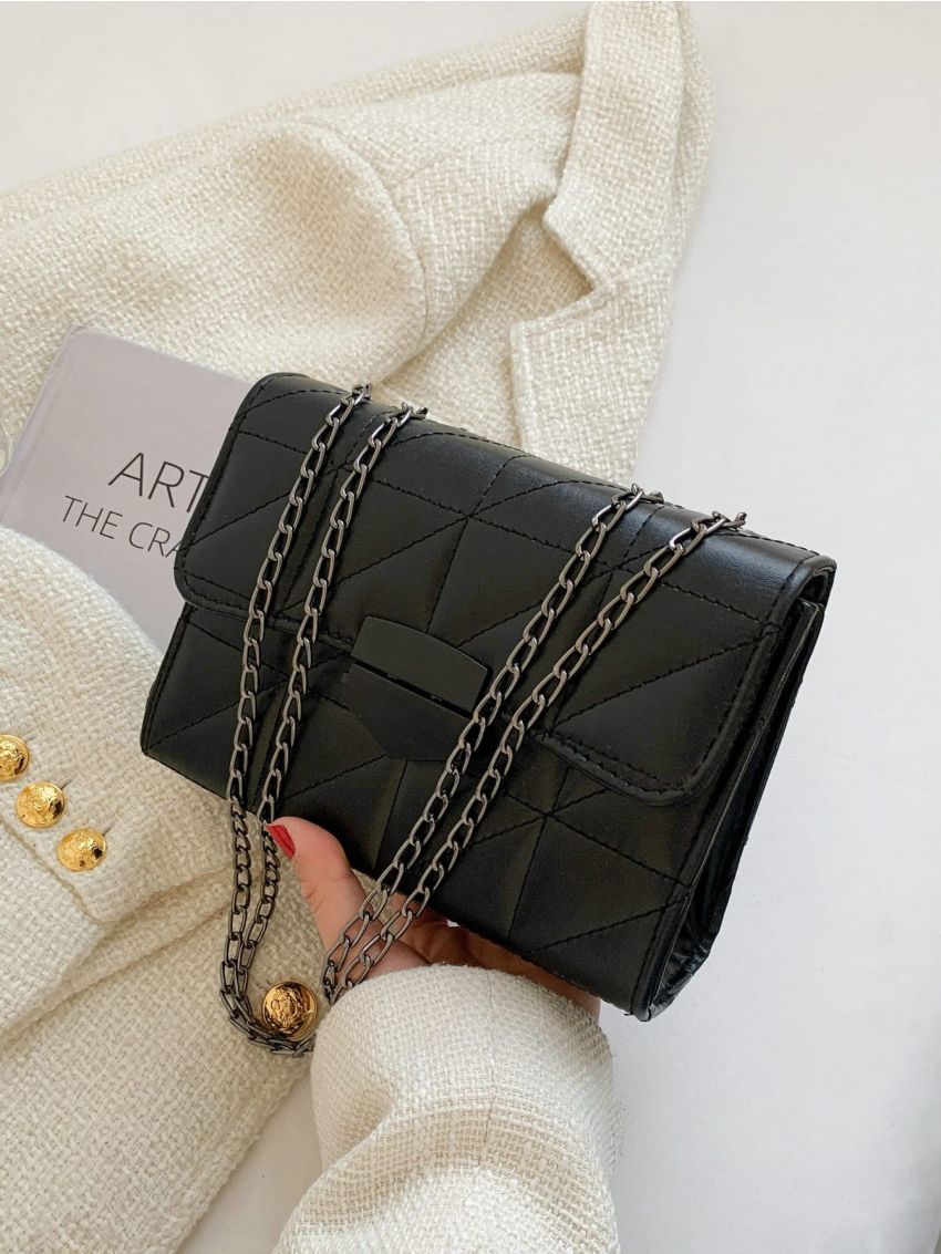 Quilted Pattern Chain Square Bag