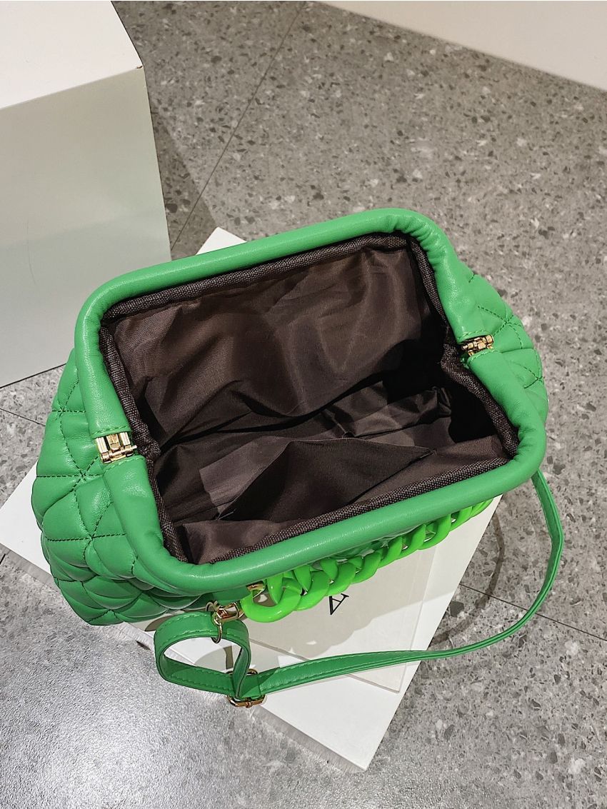 Minimalist Quilted Chain Bucket Bag