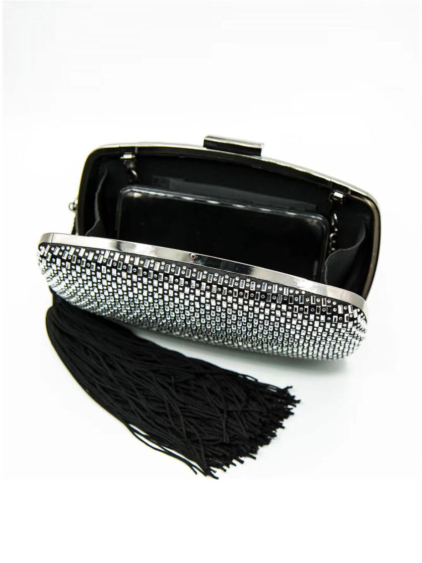 Metallic Tassel Decor Chain Box Bag