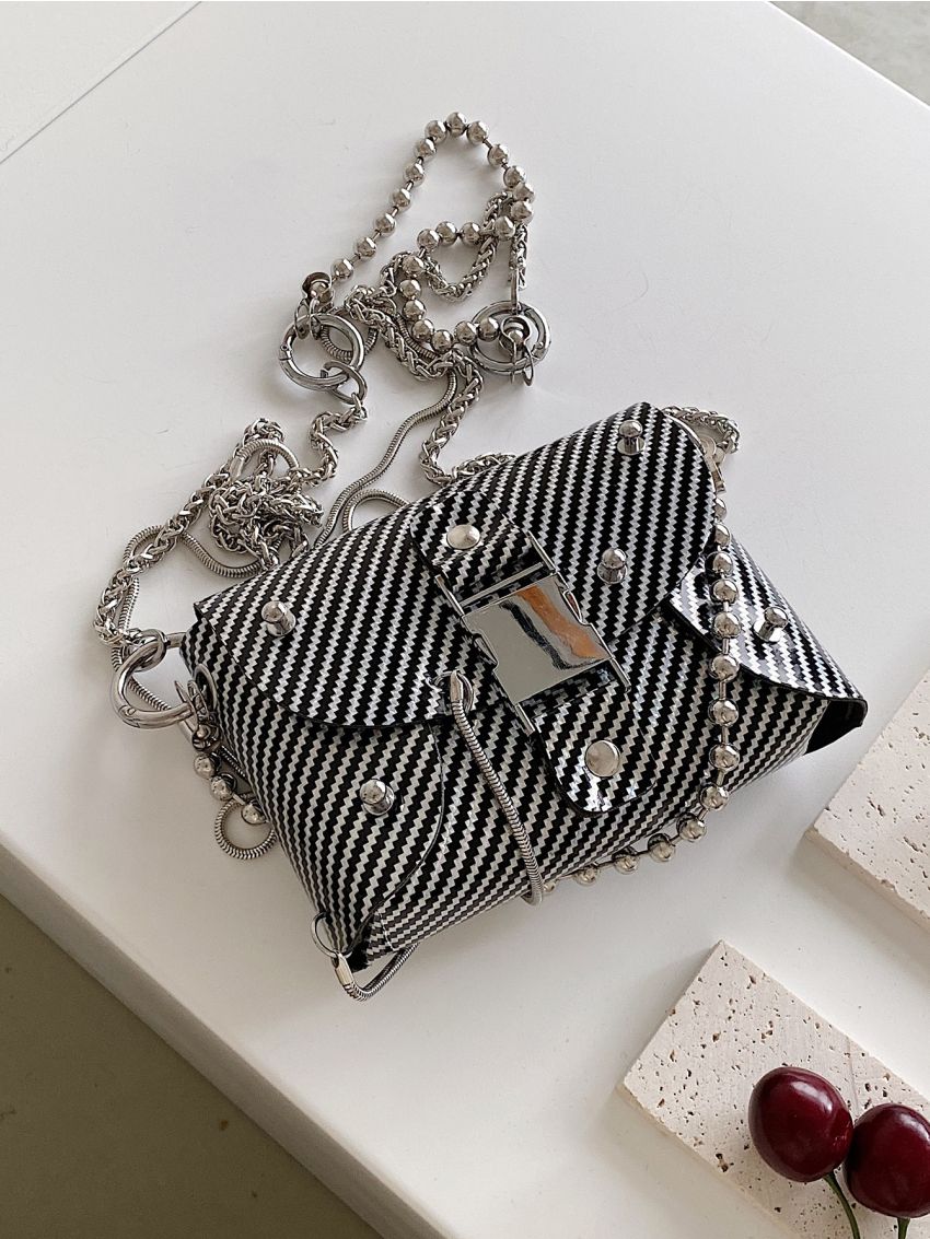 Striped Print Studded Decor Metal Lock Chain Square Bag