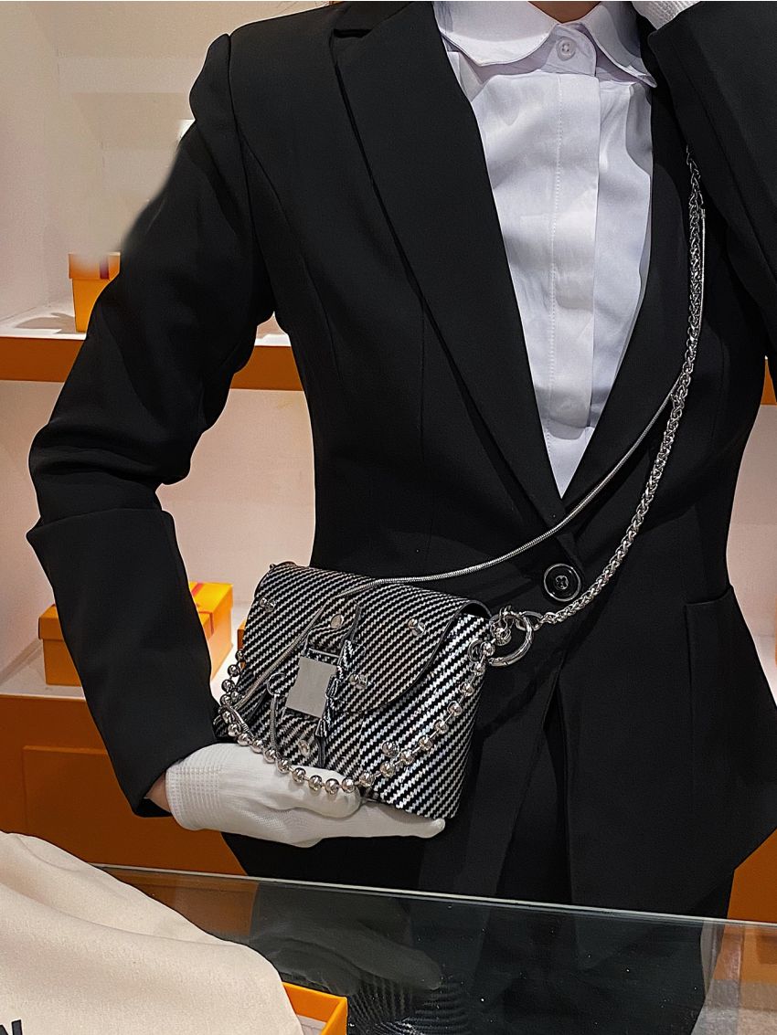 Striped Print Studded Decor Metal Lock Chain Square Bag
