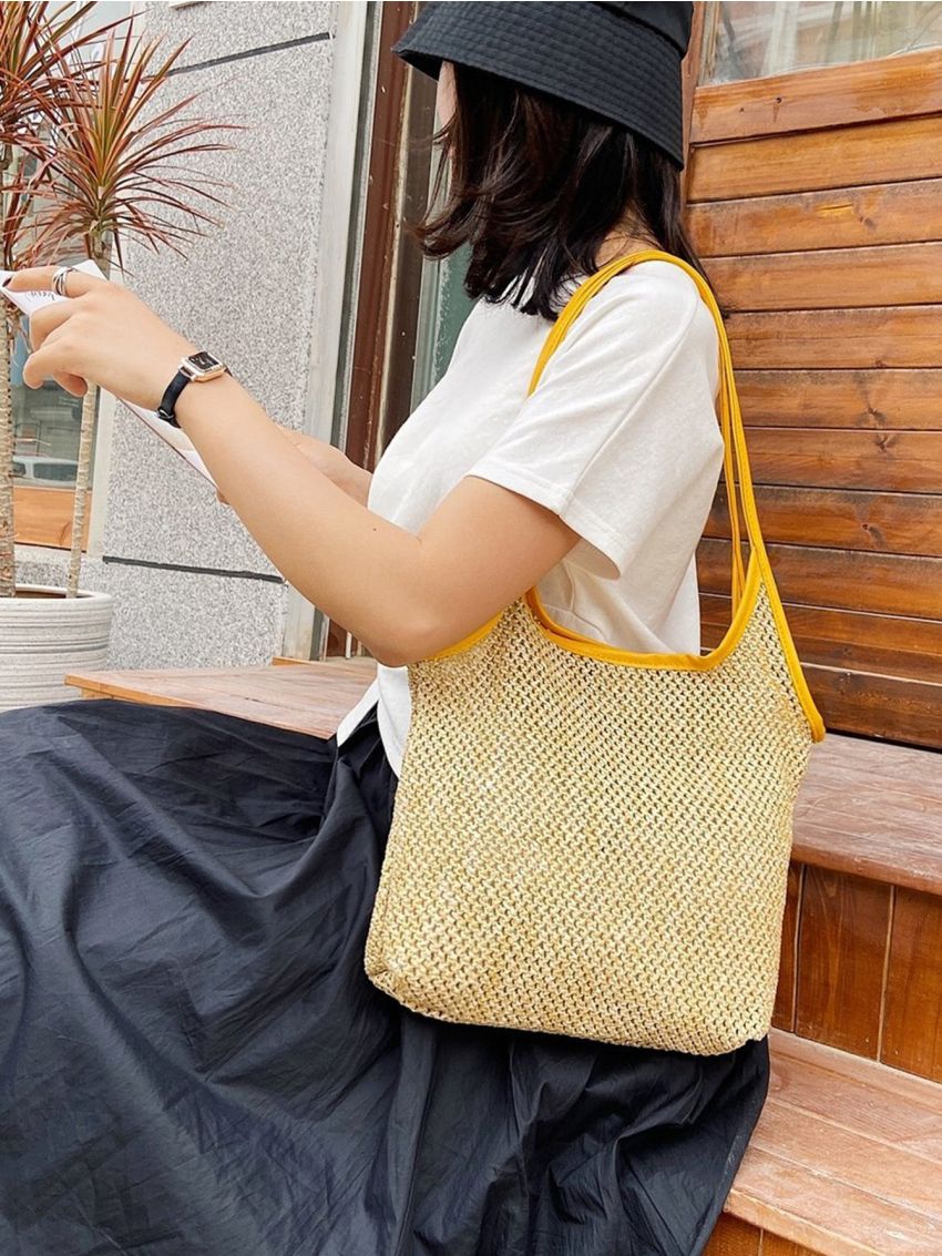 Contrast Binding Straw Bag