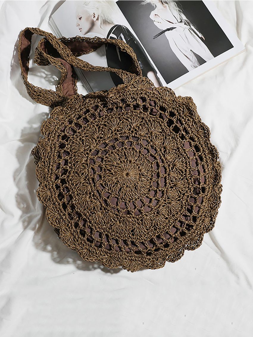 Minimalist Scallop Trim Straw Bag