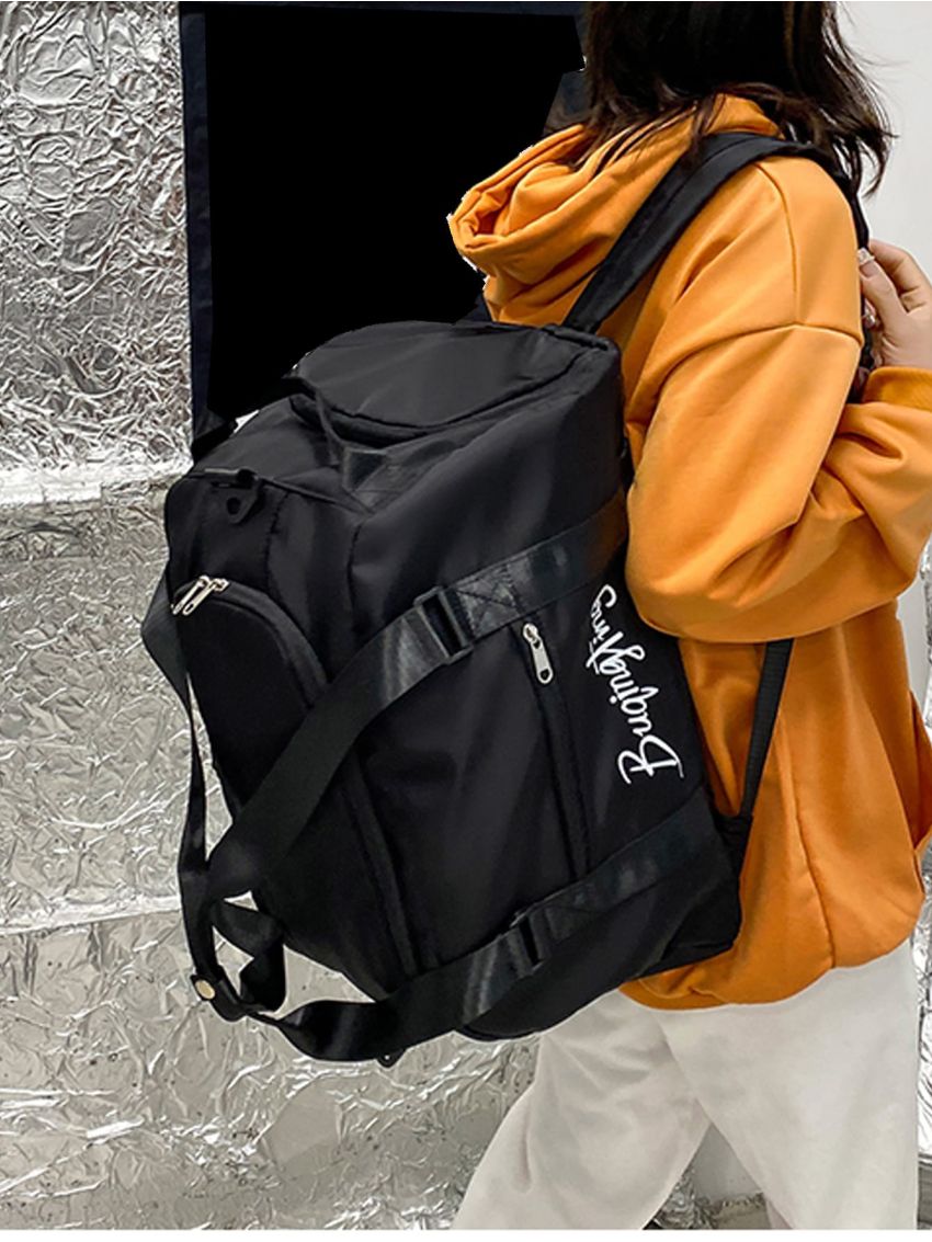 Letter Graphic Large Capacity Duffel Bag