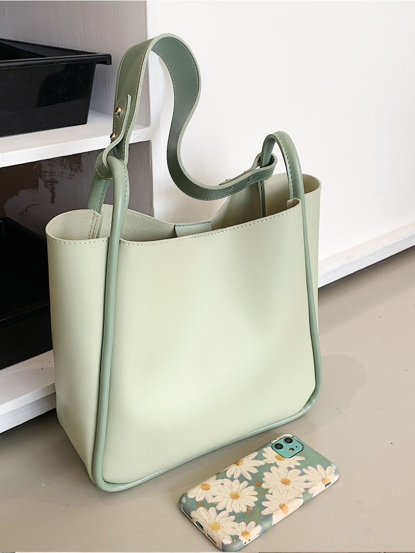 Minimalist Tote Bag With Inner Pouch