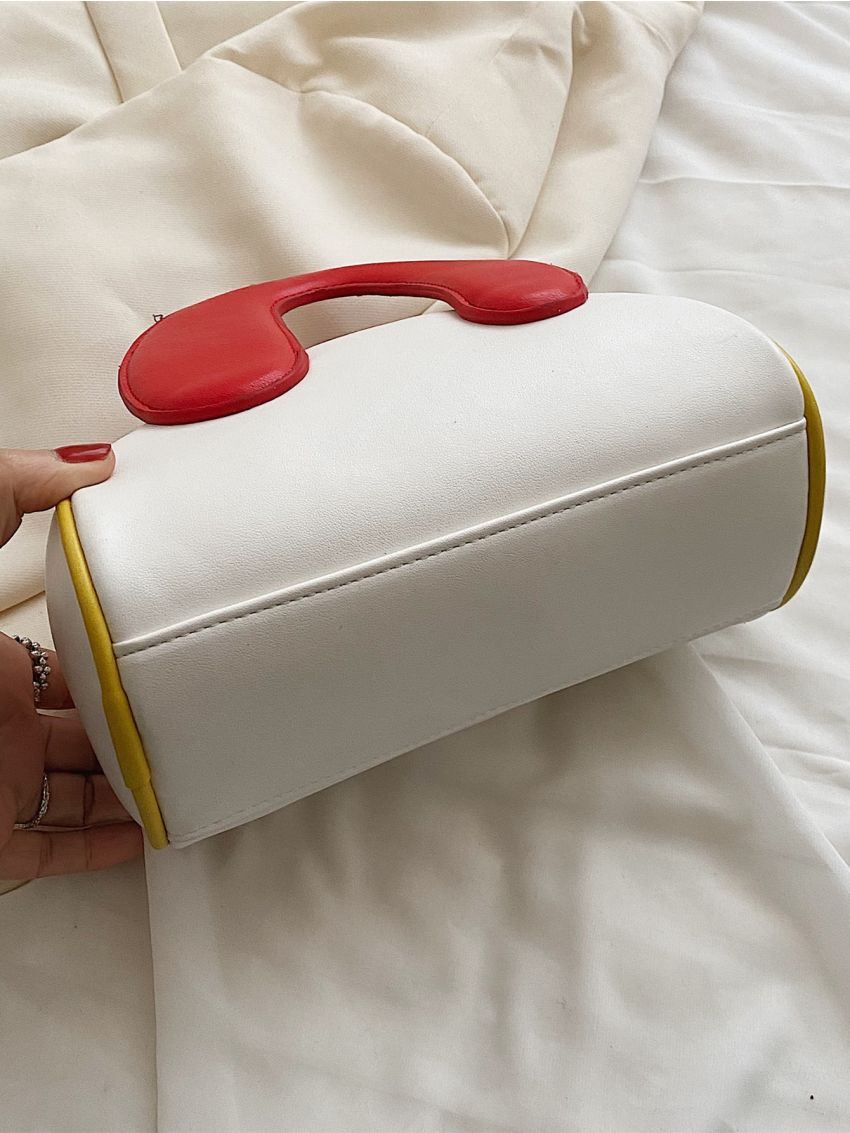 Contrast Binding Saddle Bag