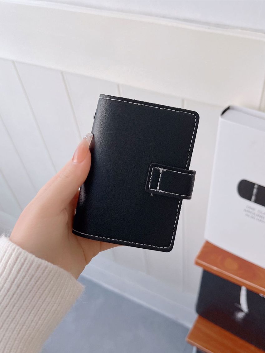 Stitch Detail Card Holder