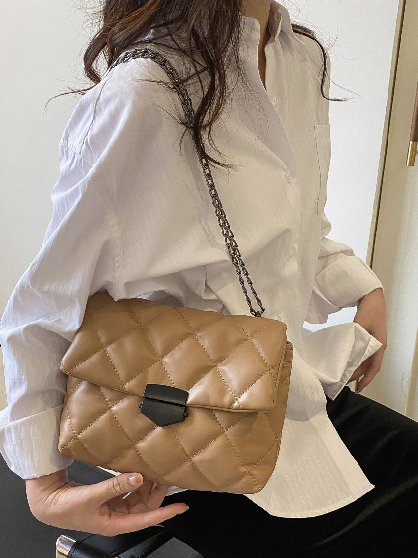 Push Lock Quilted Flap Chain Square Bag