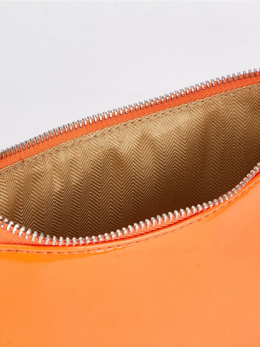 Minimalist Baguette Bag