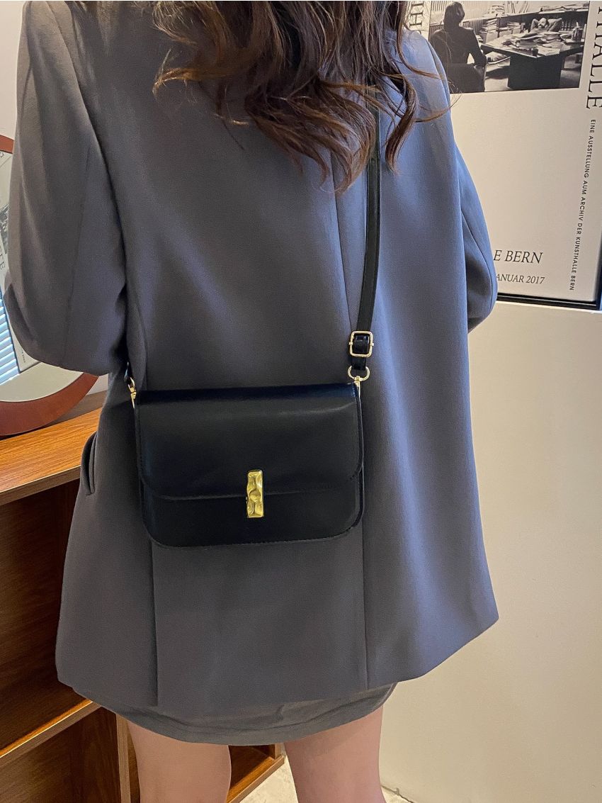 Minimalist Flap Square Bag