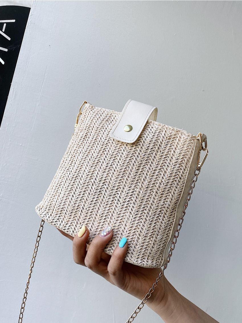 Chain Straw Bucket Bag