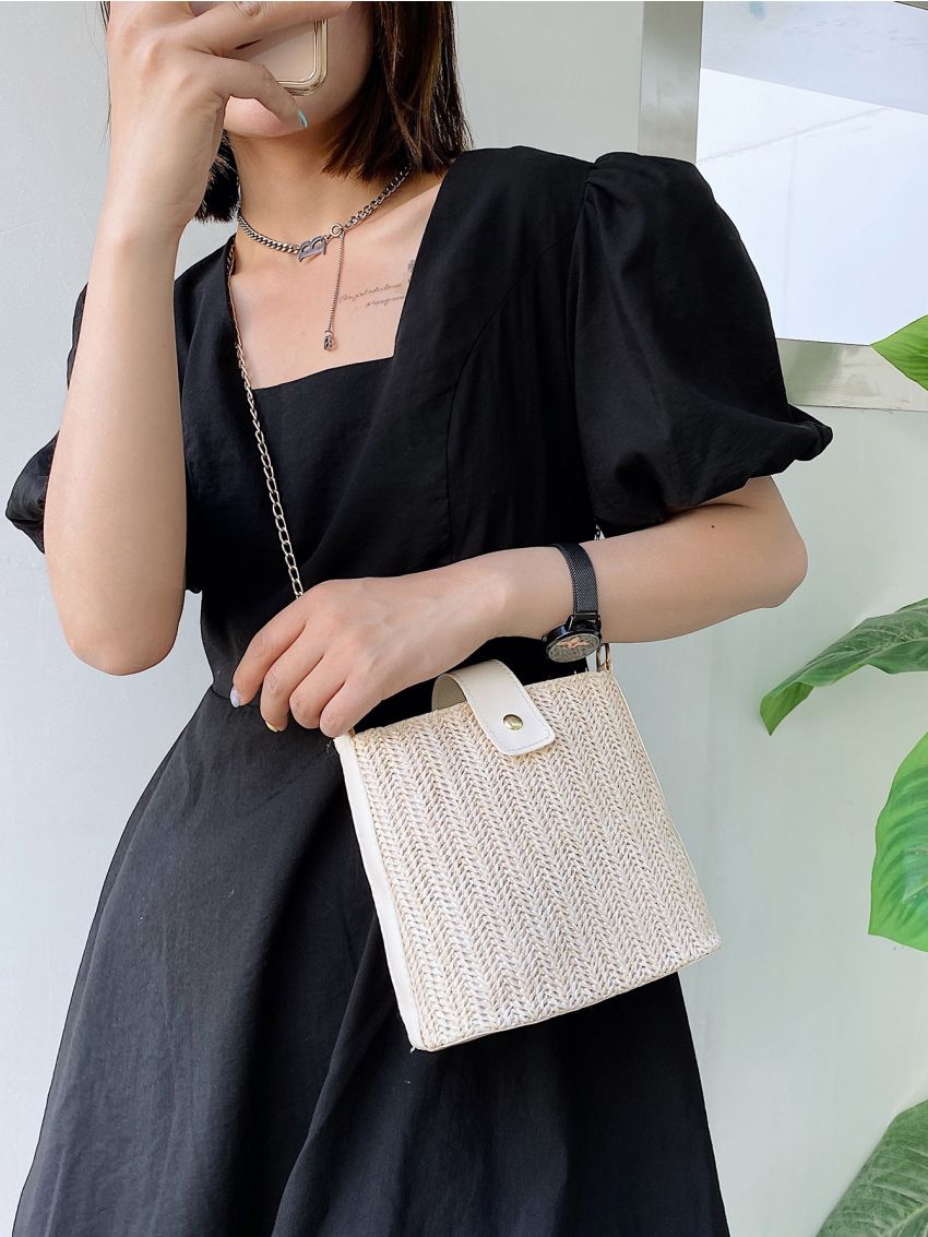 Chain Straw Bucket Bag