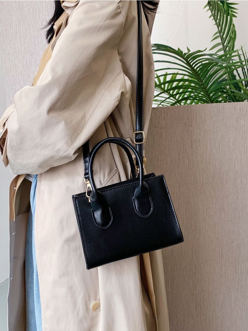 Minimalist Double Handle Square Bag