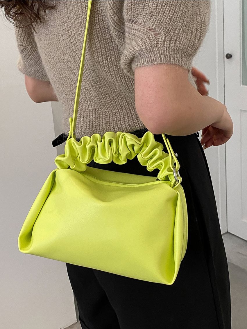 Minimalist Ruched Detail Bucket Bag