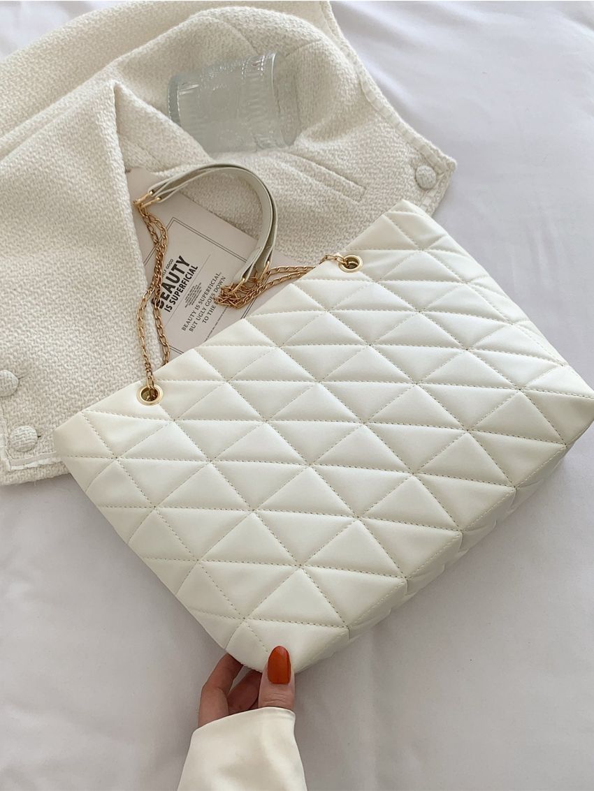 Quilted Chain Shoulder Tote Bag