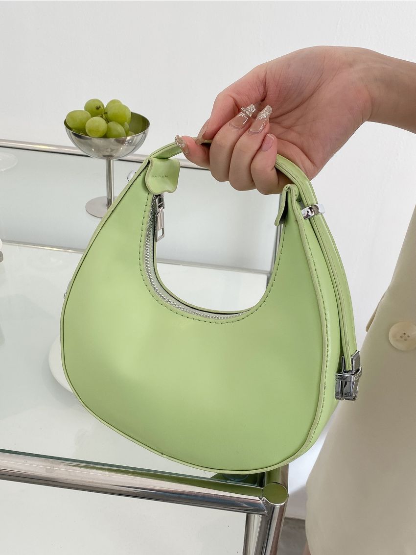 Minimalist Baguette Bag