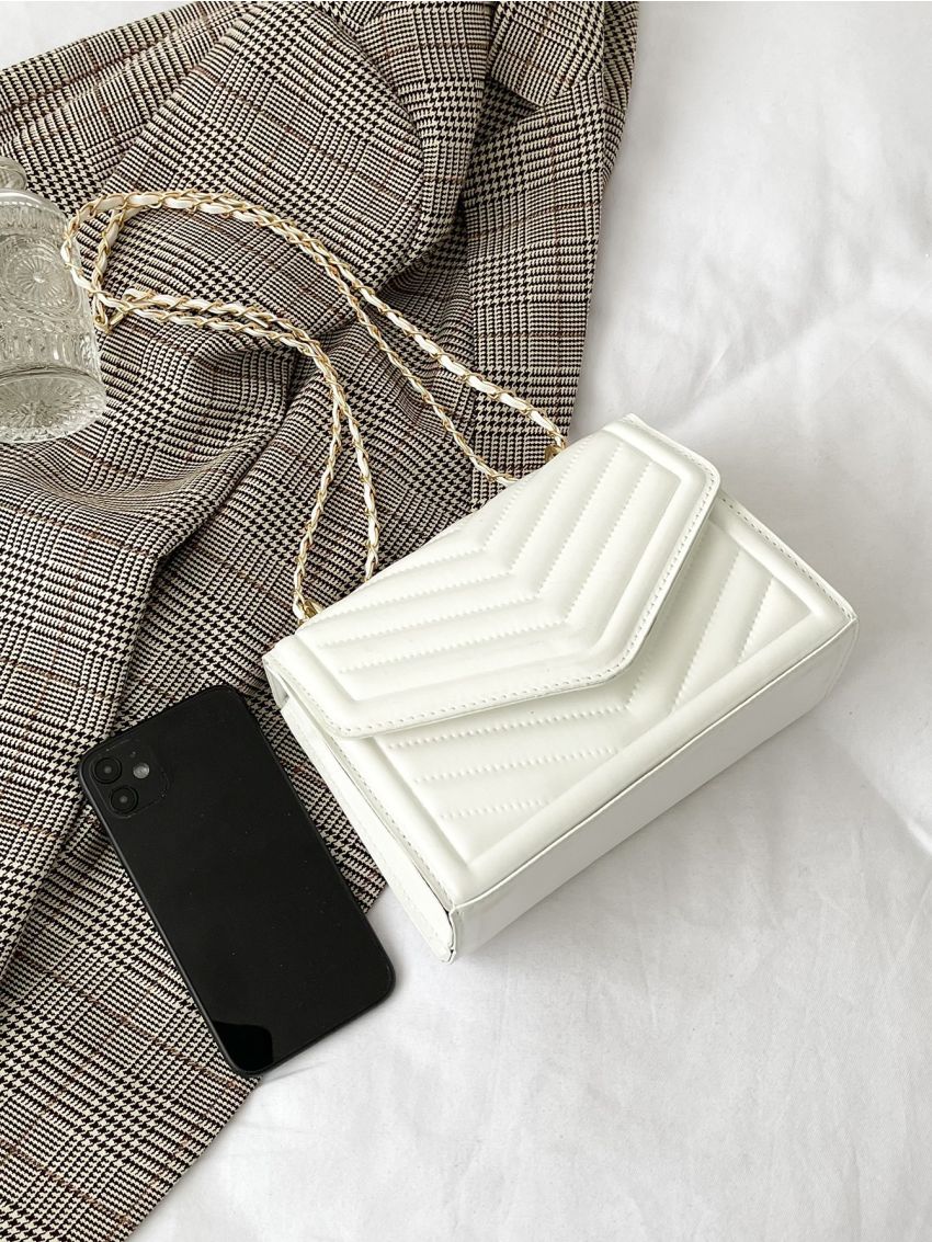 Mini Quilted Pattern Chain Square Bag