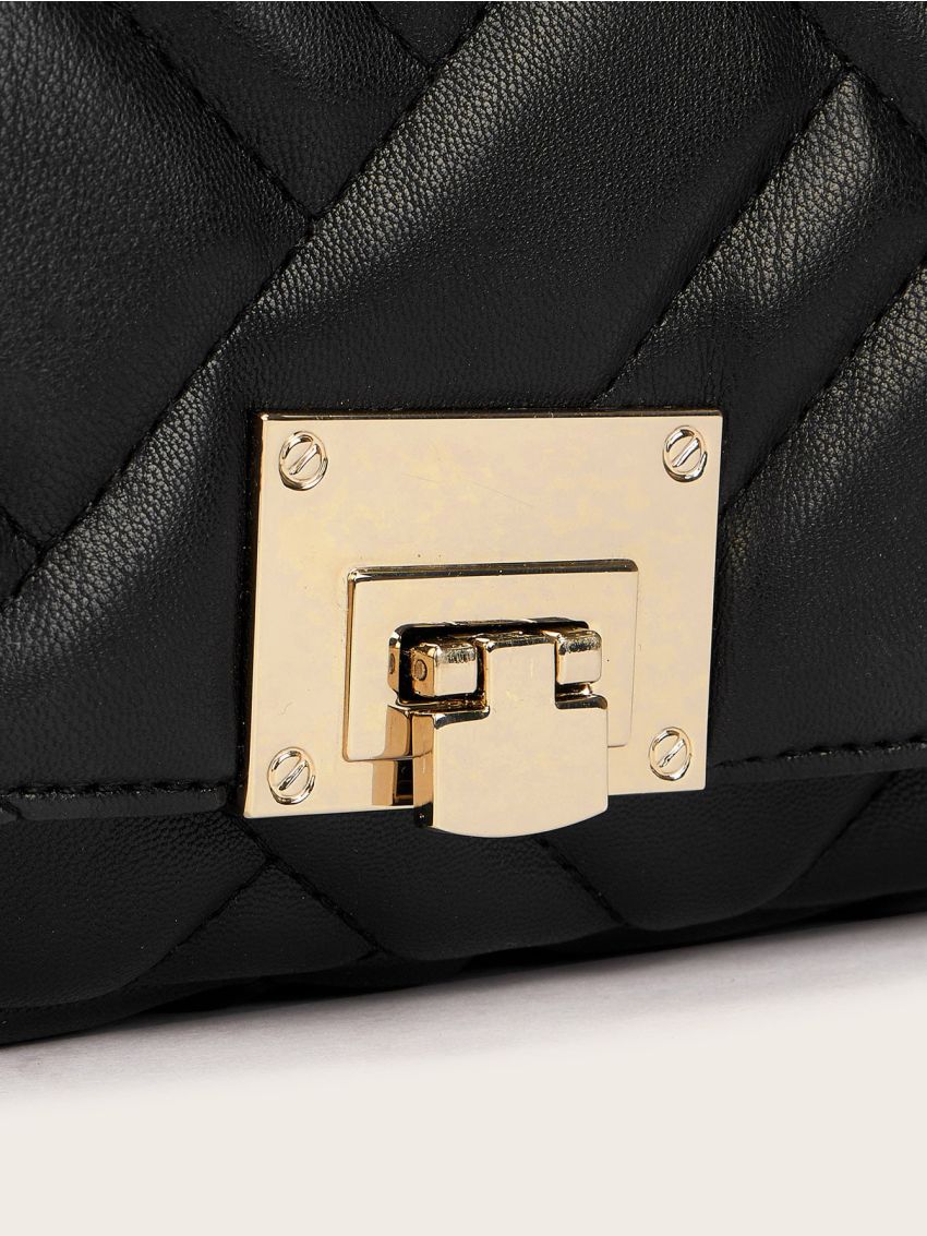 Metal Lock Flap Chain Shoulder Bag