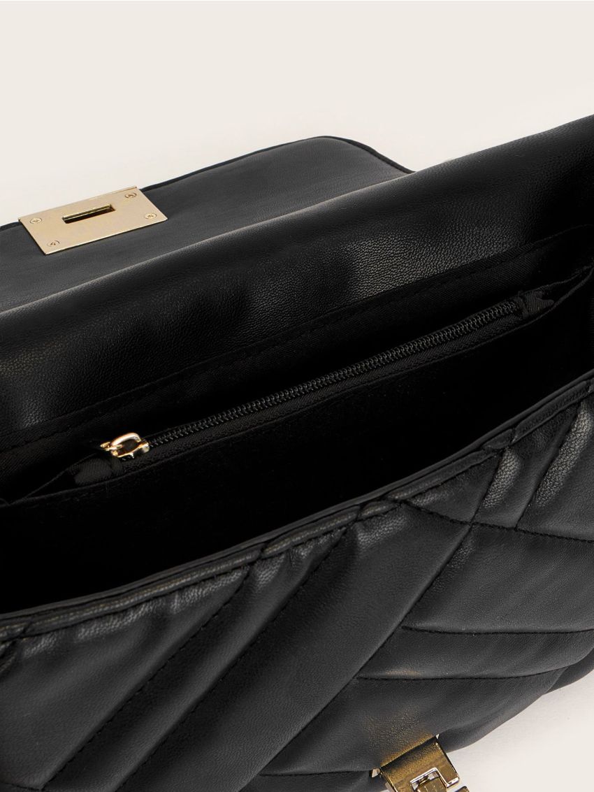 Metal Lock Flap Chain Shoulder Bag