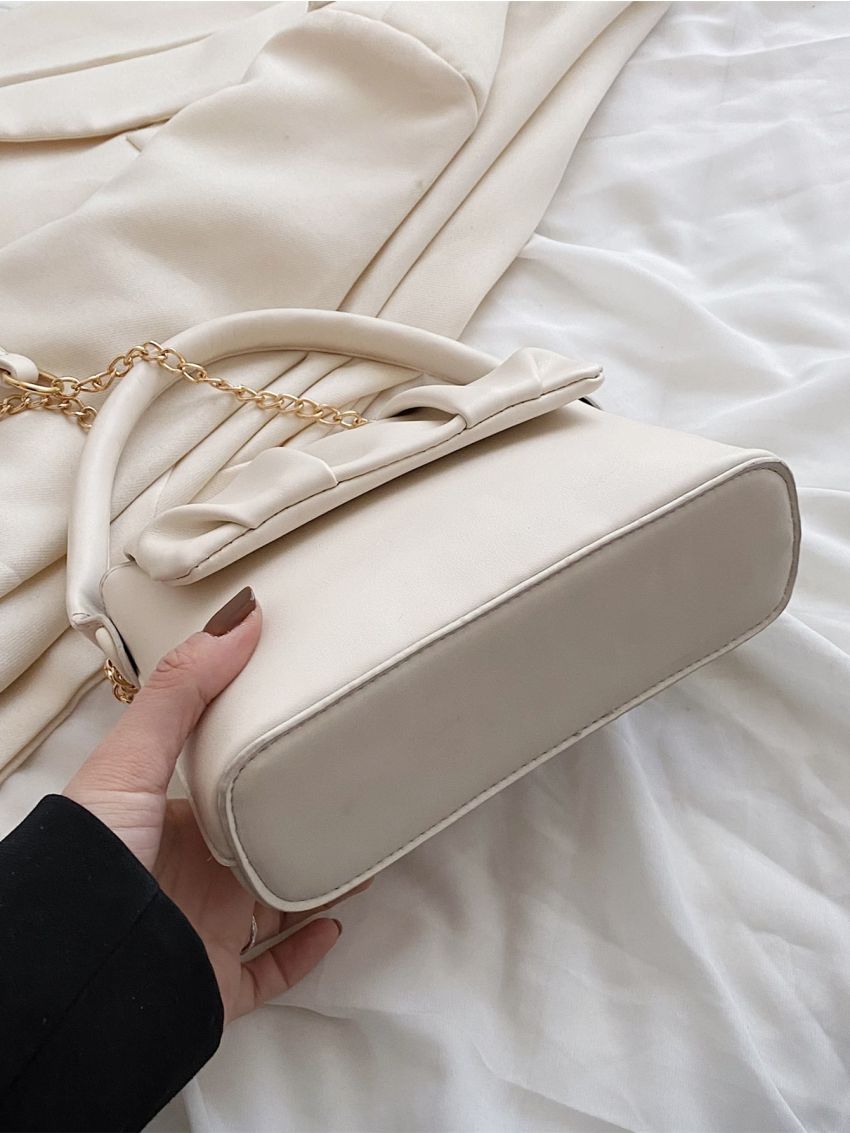 Chain Decor Flap Ruched Bag