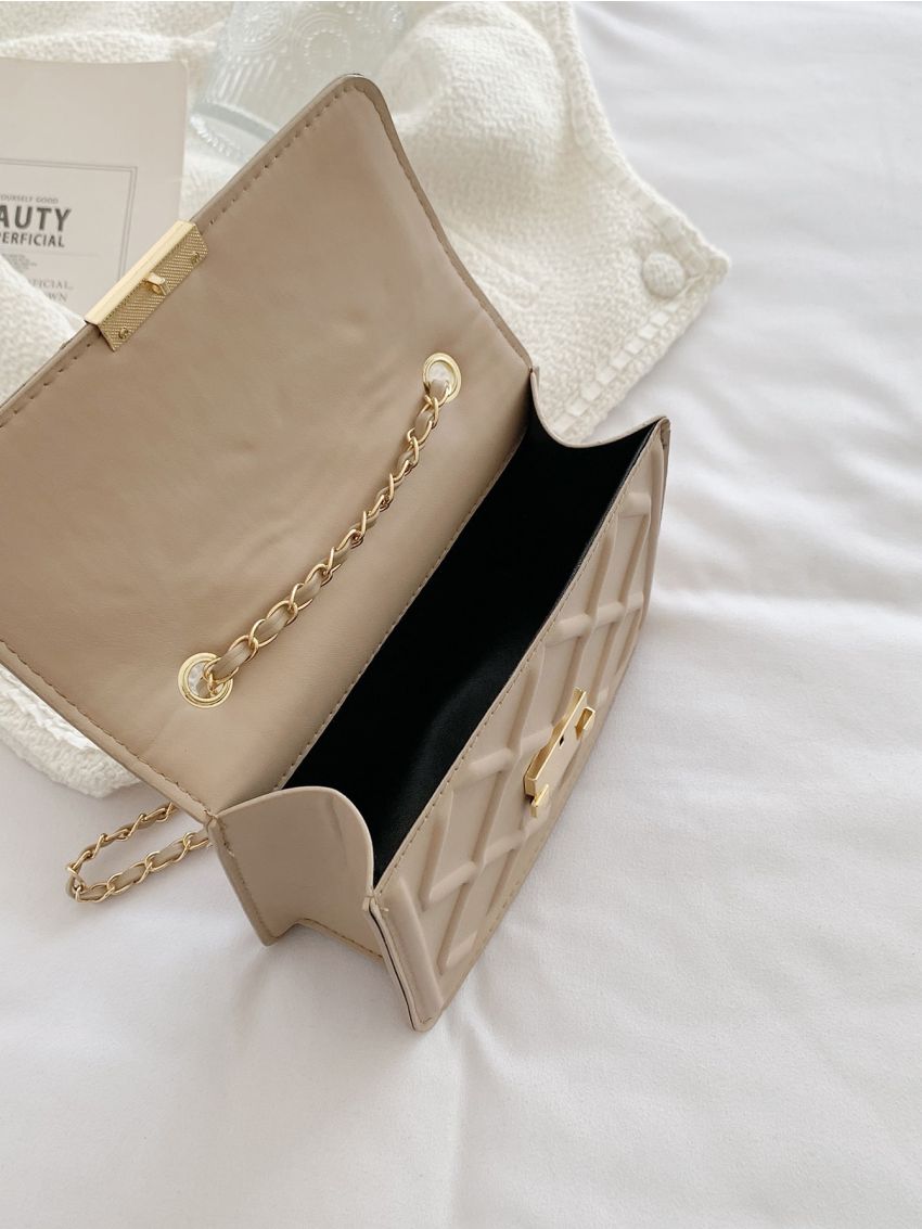 Mini Argyle Embossed Push Lock Metal Decor Flap Chain Square Bag