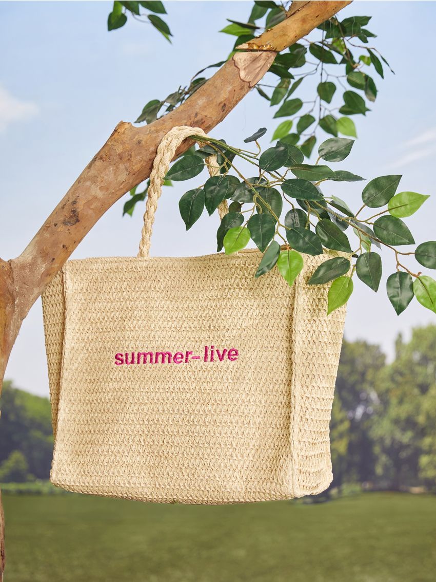 Letter Graphic Straw Bag