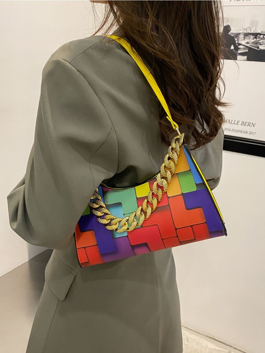 Geometric Print Chain Decor Baguette Bag