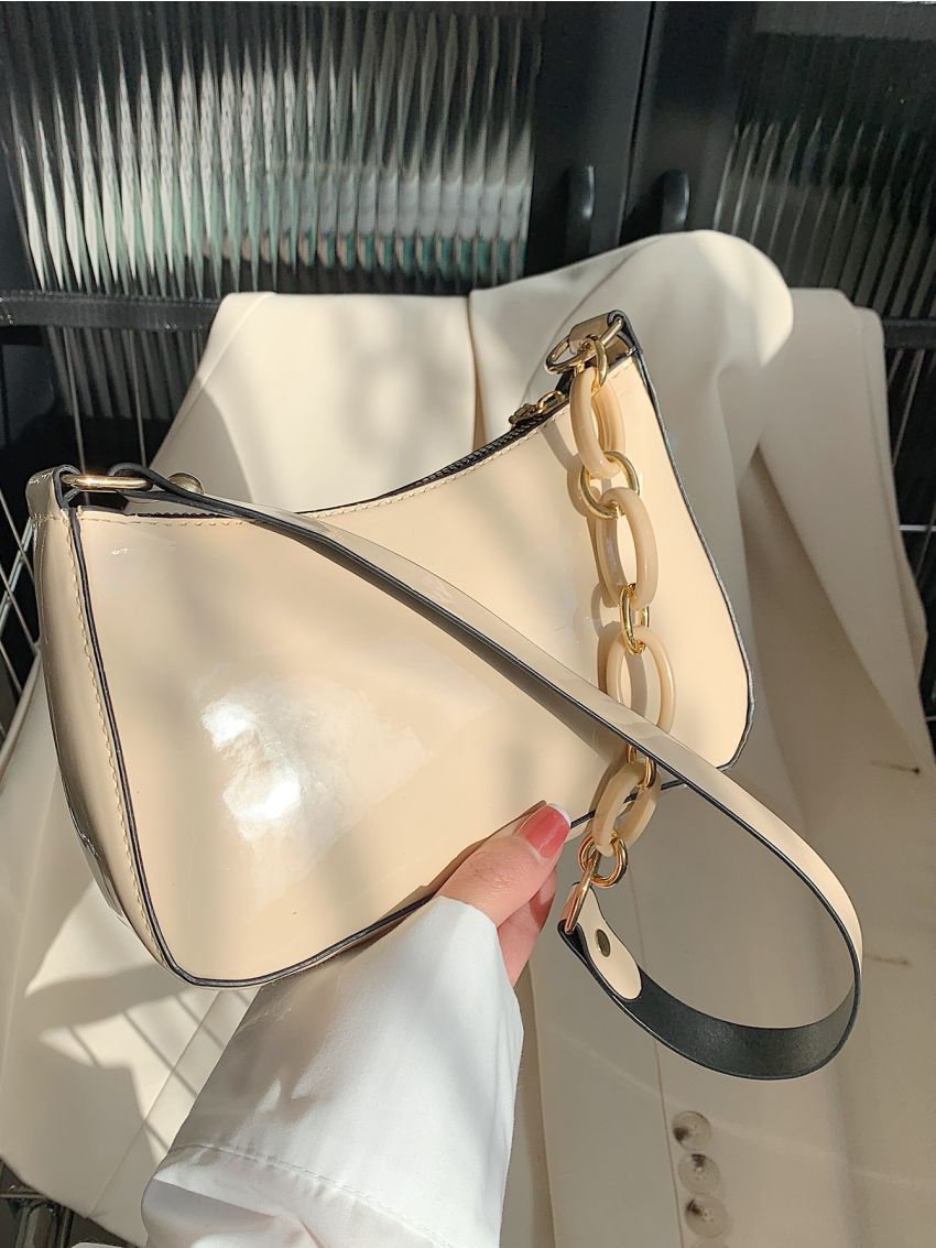Contrast Piping Chain Decor Baguette Bag