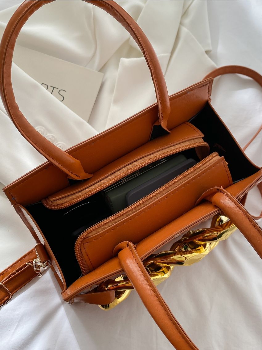 Quilted Pattern Chain Decor Square Bag