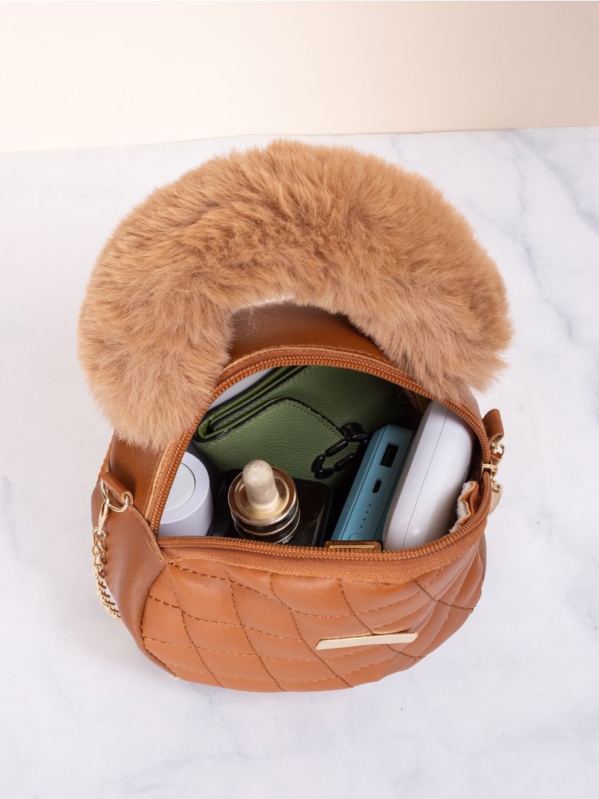 Mini Fluffy Handle Quilted Chain Circle Bag
