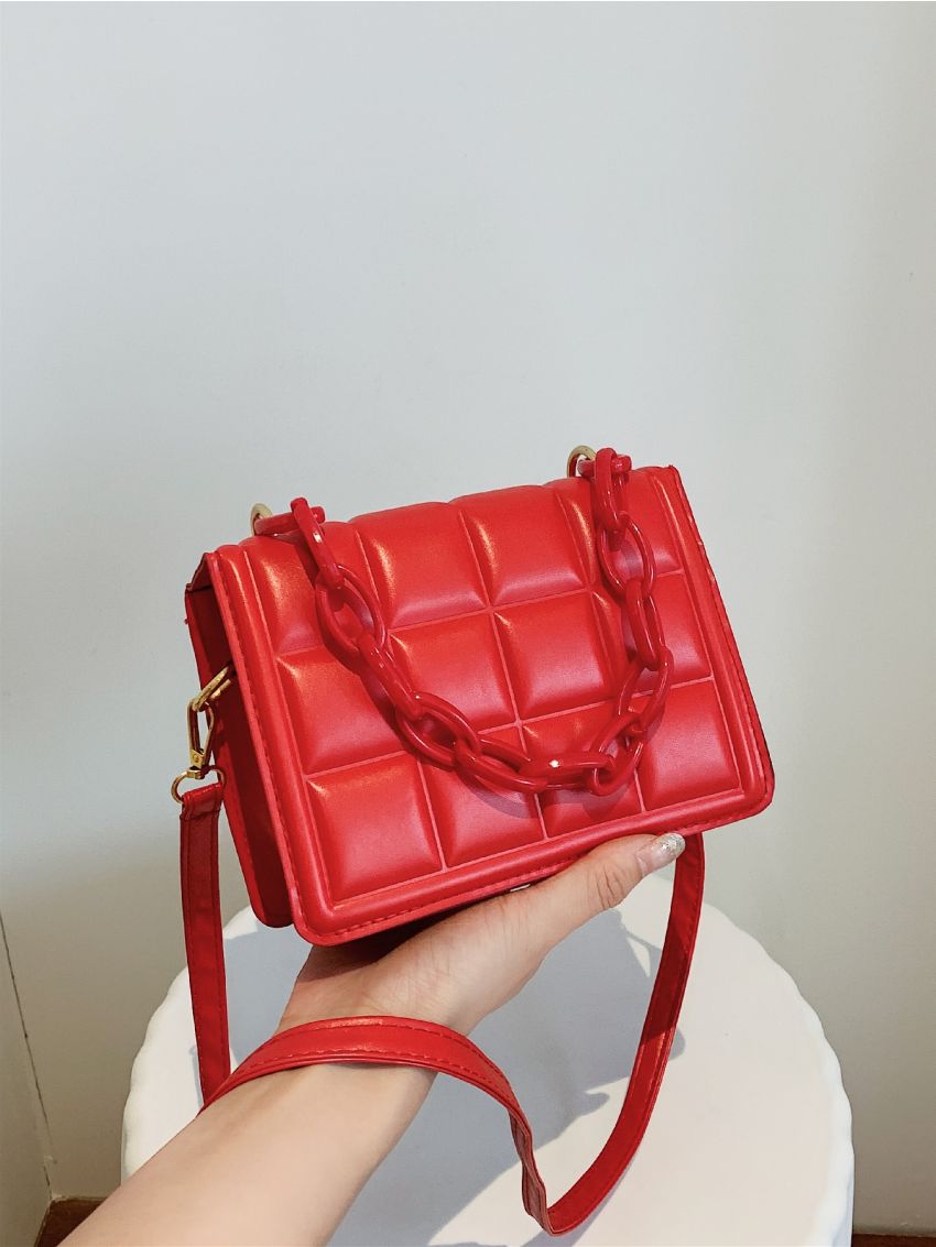 Mini Minimalist Embossed Chain Decor Crossbody Bag