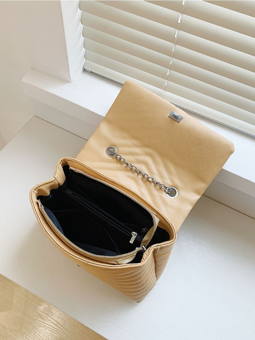 Chevron Flap Chain Square Bag