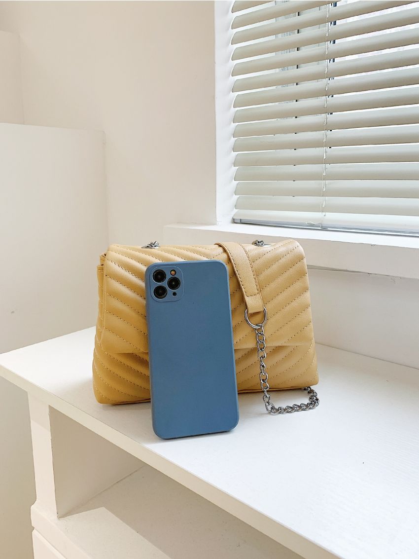 Chevron Flap Chain Square Bag