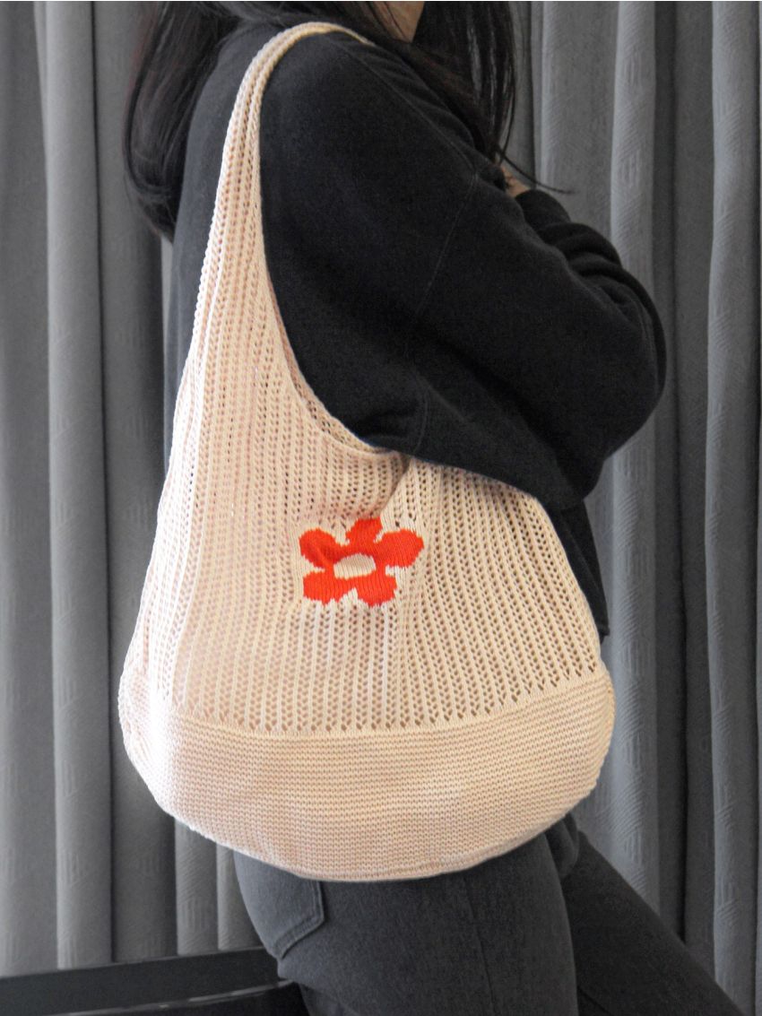 Flower Pattern Crochet Bag