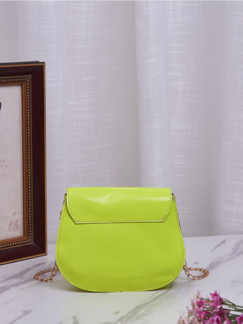 Minimalist Tassel Decor Saddle Bag