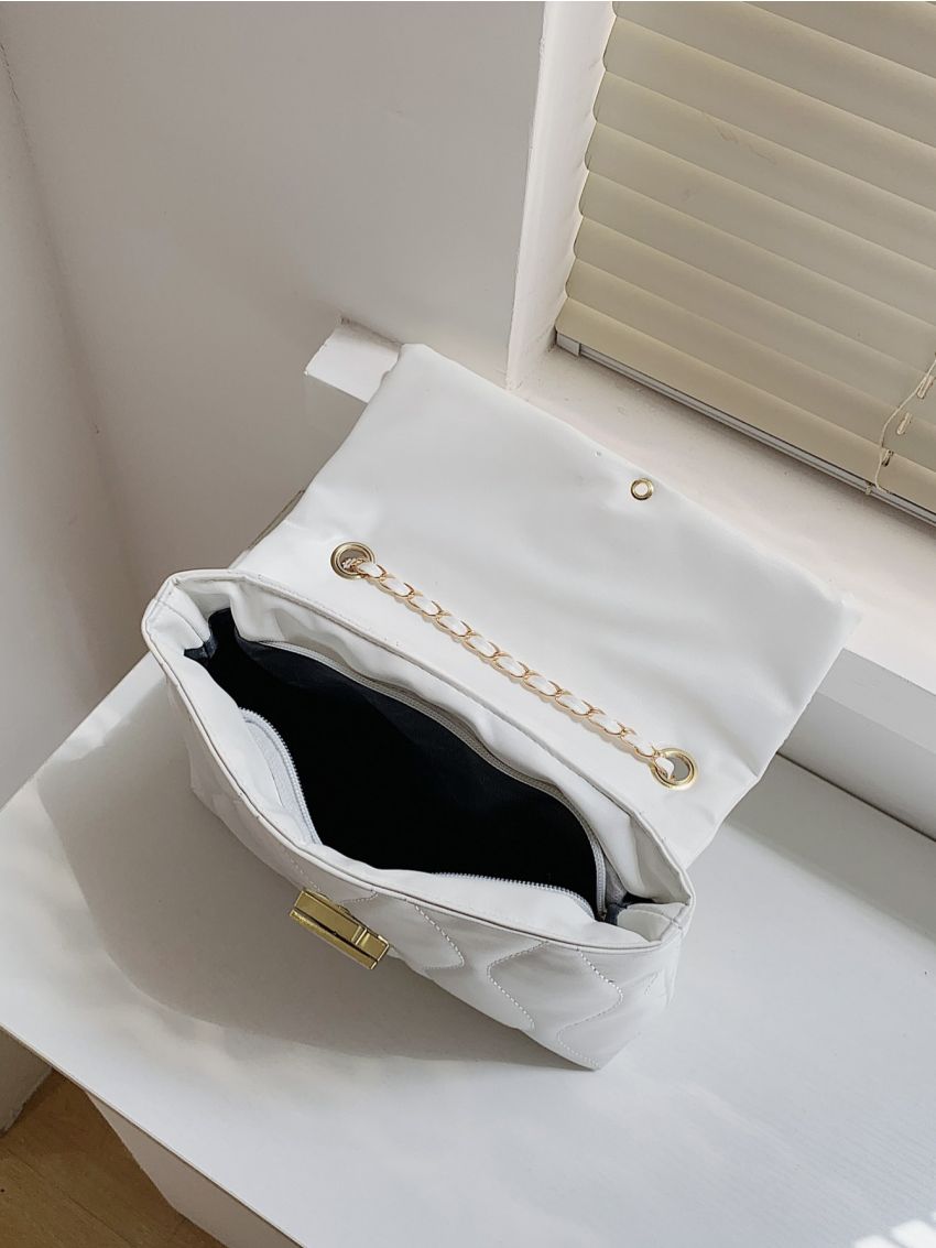 Quilted Pattern Chain Square Bag