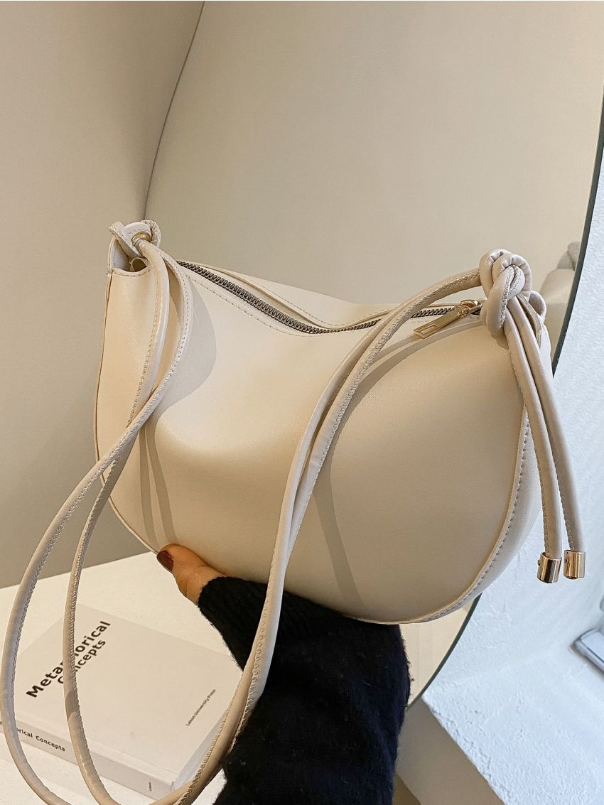 Minimalist Saddle Bag