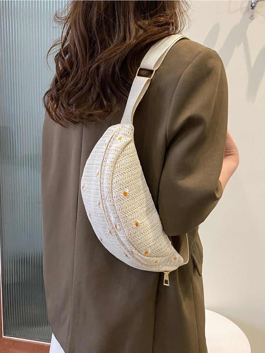 Floral Embroidery Straw Bag