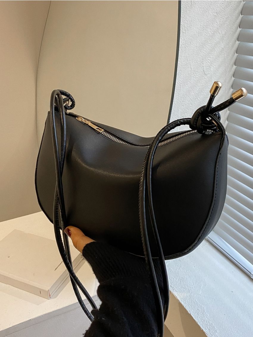 Minimalist Saddle Bag