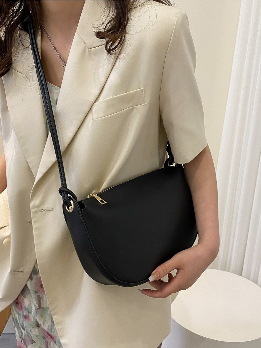 Minimalist Saddle Bag