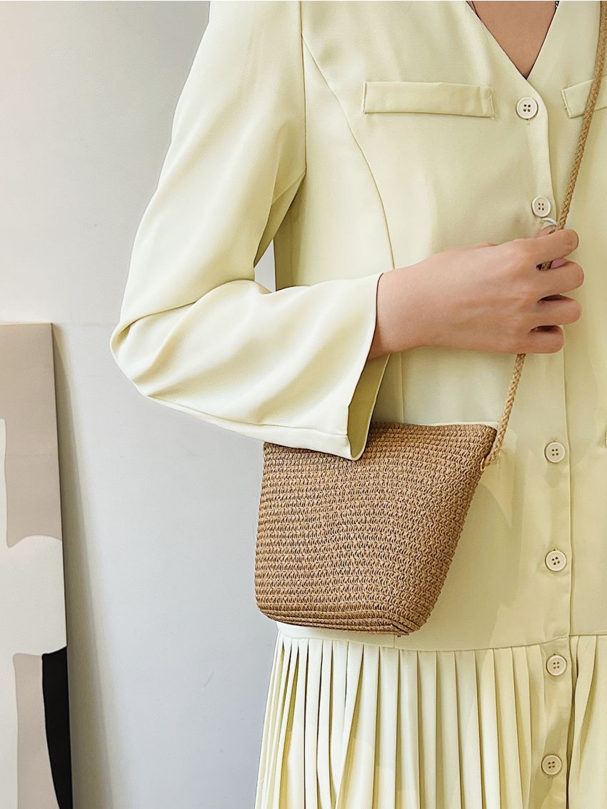 Mini Minimalist Straw Bag