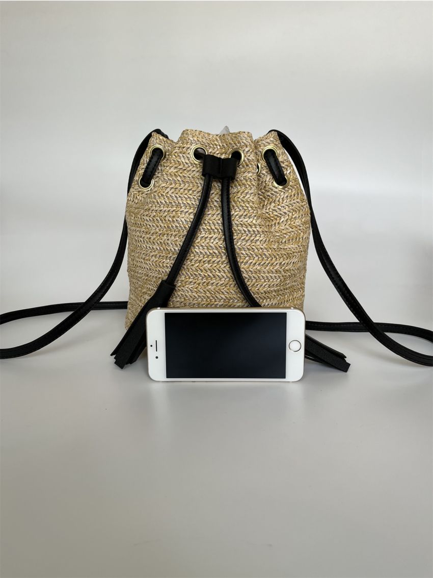 Tassel Decor Drawstring Design Straw Bag