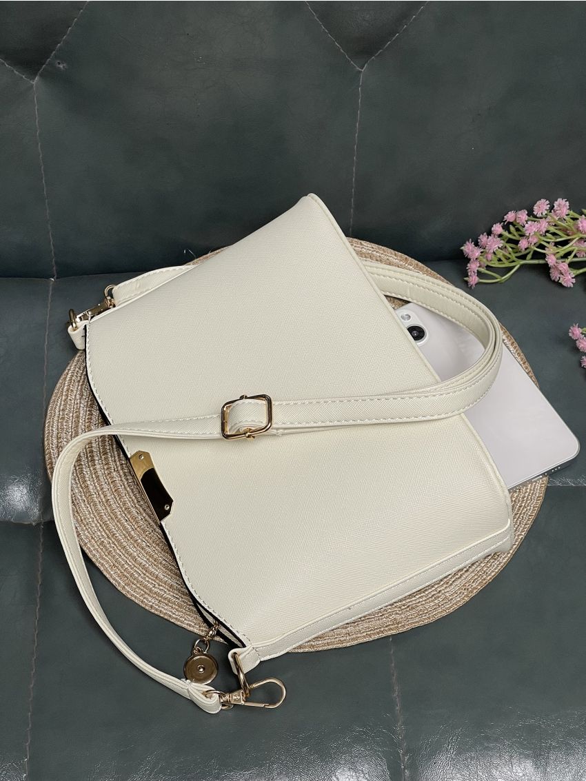 Metal Detail Bucket Bag